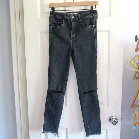 We The Free High Waisted Distressed Black Skinny Jeans Size 28 - Picture 1 of 11